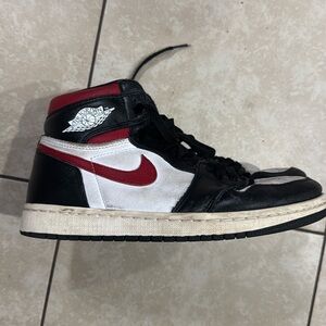 Jordan 1 Retro High Black Gym Red size 7.5